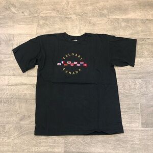 Vintage 90s Single Stitch T-Shirt Calgary Canada Country Flag Black Adult Size L